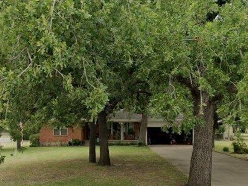 1331  Yates Drive , Hurst Texas 76053