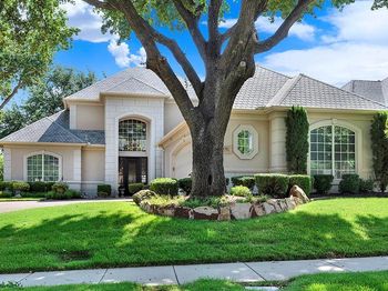 4782  WHITE BLUFF Drive 