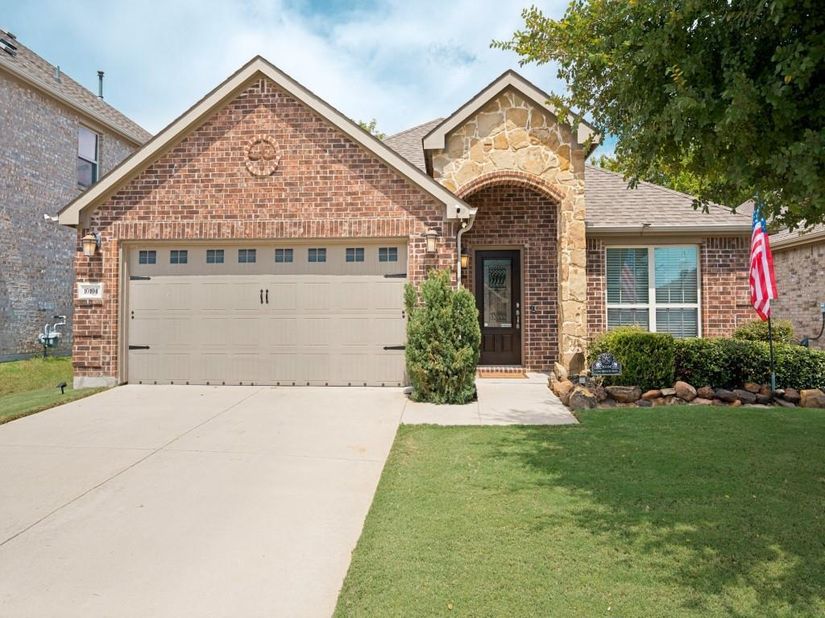 10104  Long Branch Drive , McKinney Texas 75071