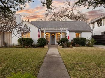 4428  Southwestern Boulevard 