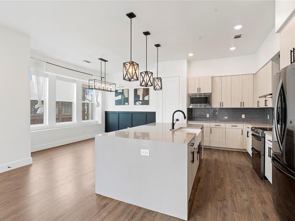 1804  Ripley Street  105, Dallas Texas 75204