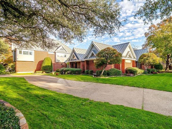 5800  End O Trail , Fort Worth Texas 76112