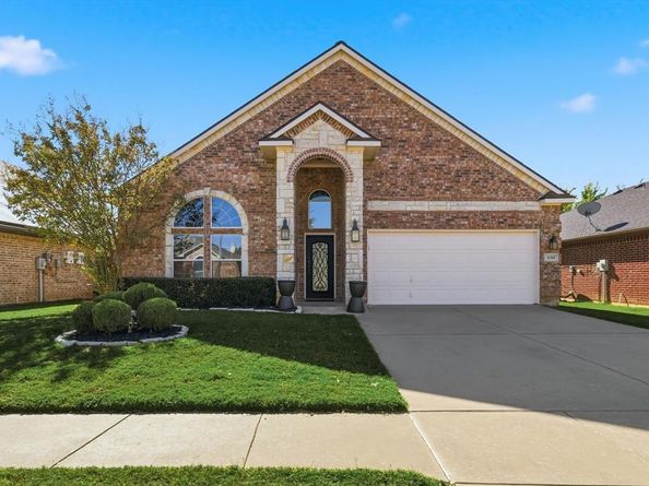 8308  Fall Crest Drive , Fort Worth Texas 76053