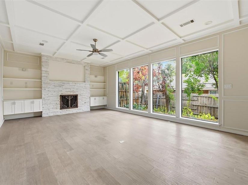 13411  Forestway Drive , Dallas Texas 75240