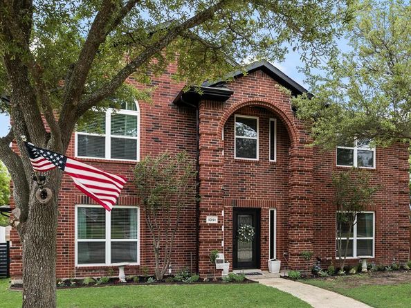 1091  Whispering Glen , Rockwall Texas 75087