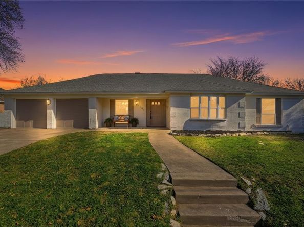 4204  Galway Avenue , Fort Worth Texas 76109