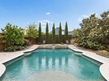 1940  Creekside Drive 