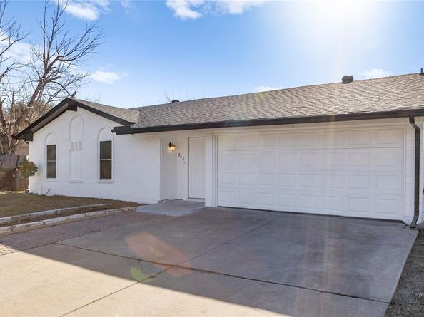 204  Pebblebrook Street , Arlington Texas 76014