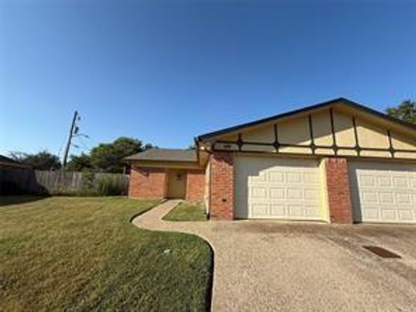 11911  Metmora Court , Fort Worth Texas 76008