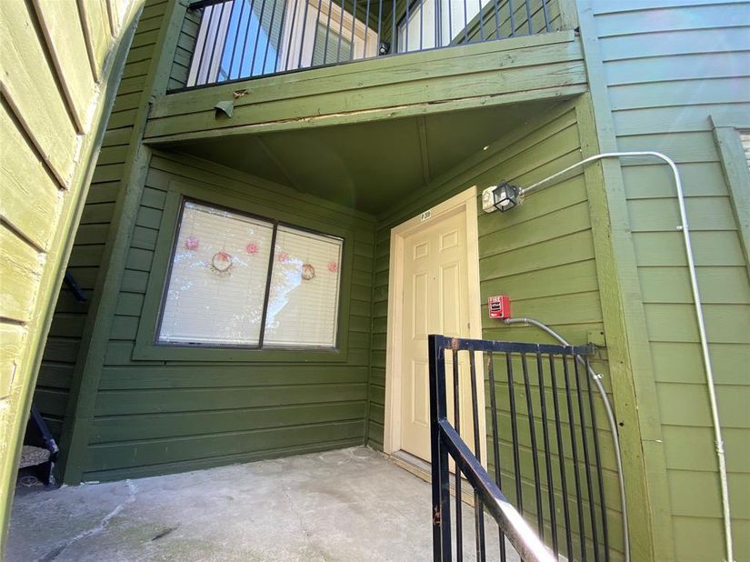 9831  Walnut Street  P208, Dallas Texas 75243