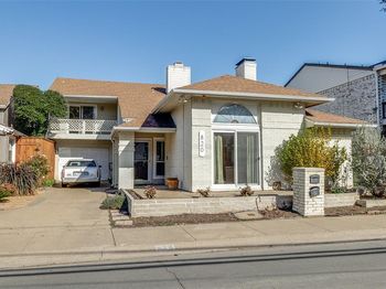 820  Pavillion Street 