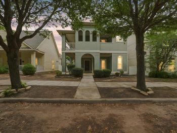 1217  Chattahoochee Drive 