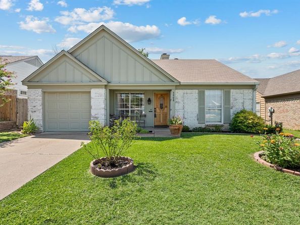 3908  River Birch Road , Fort Worth Texas 76137