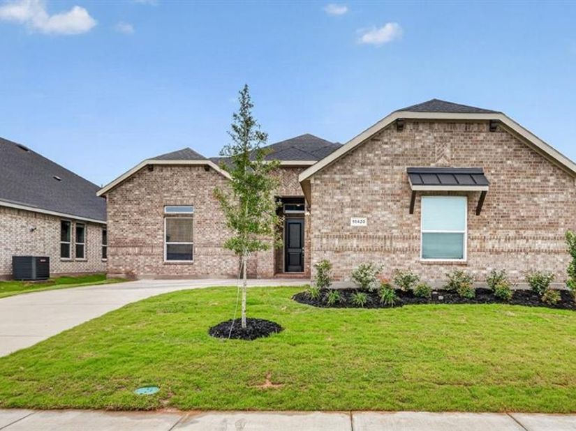 3325  SEASIDE Street , Grand Prairie Texas 76065
