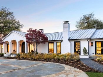 5111  Meaders Lane 