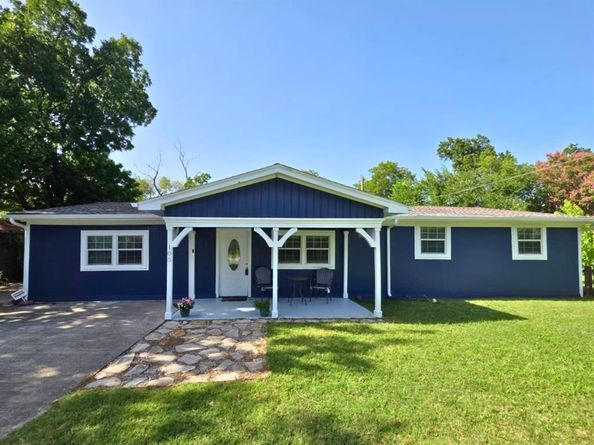 105  Alice Drive , Little Elm Texas 75068