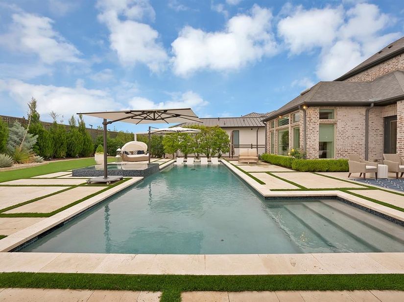 1752  Courtland Drive , Frisco Texas 75034