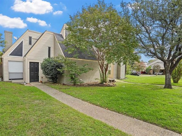 2156  Fleur De Lis Court , Arlington Texas 76012