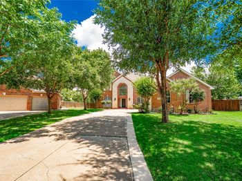 6120  Cobble Trail 