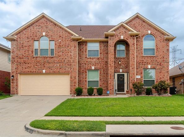 419  Kingfisher Lane , Arlington Texas 76002