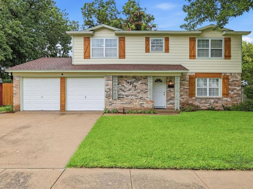 4213  Bucknell Drive , Garland Texas 75042