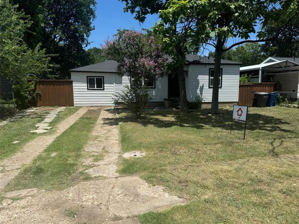 1123  Hansboro Avenue , Dallas Texas 75224