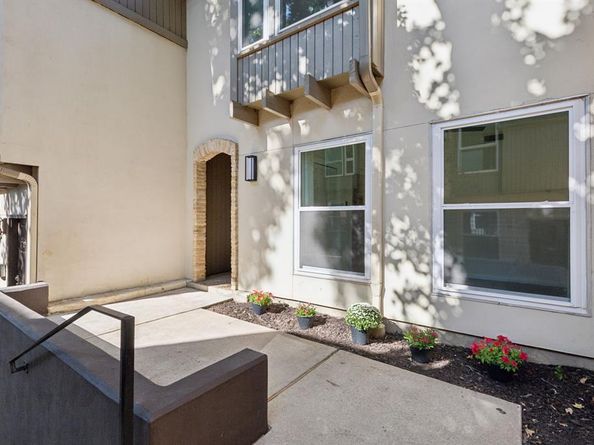 3333  Prescott Avenue , Dallas Texas 75219