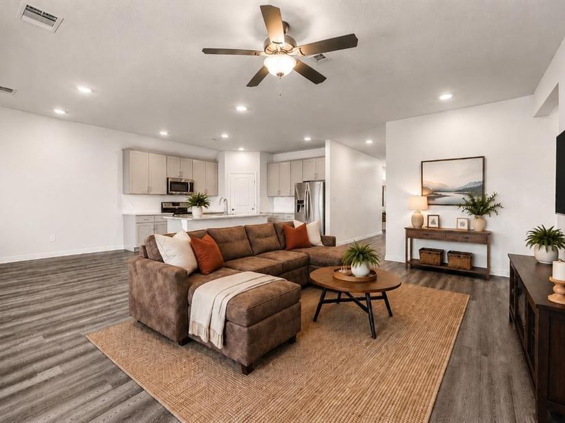 1713  Gold Mine Trail , Aubrey Texas 76227