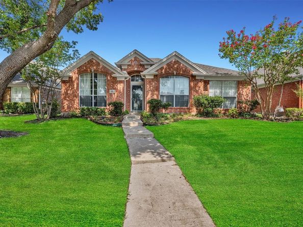 334  Touchdown Drive , Irving Texas 75063