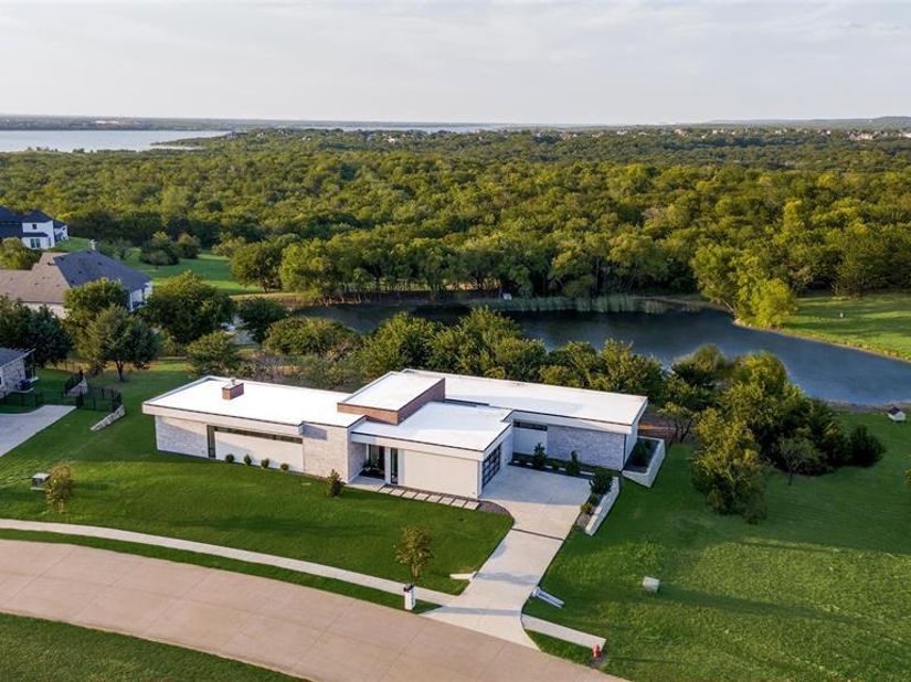 3120  Sanctuary Drive , Grand Prairie Texas 75104