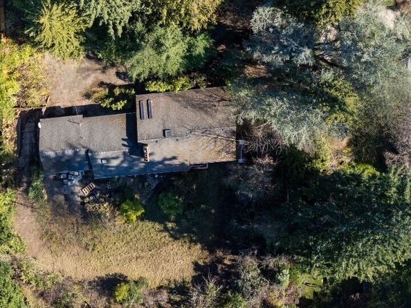 Undisclosed Address #2476214, Clyde Hill WA 98004