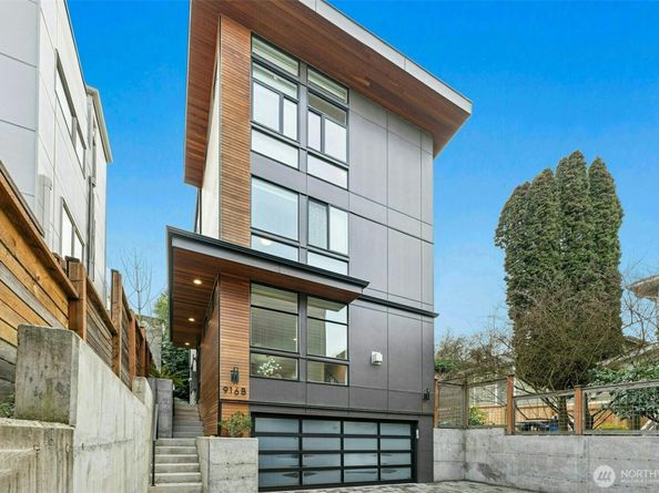 916 B 14th Avenue, Seattle WA 98122