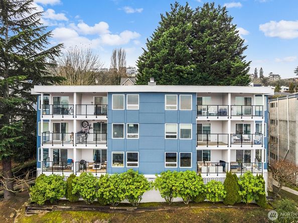 2401 8th Avenue N 202, Seattle WA 98109