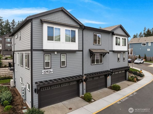 22924 80th Place W B, Edmonds WA 98026