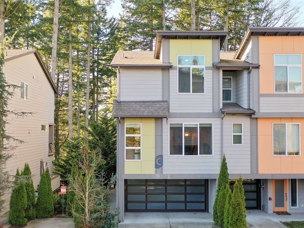 13724 Ash Way C1, Everett WA 98204