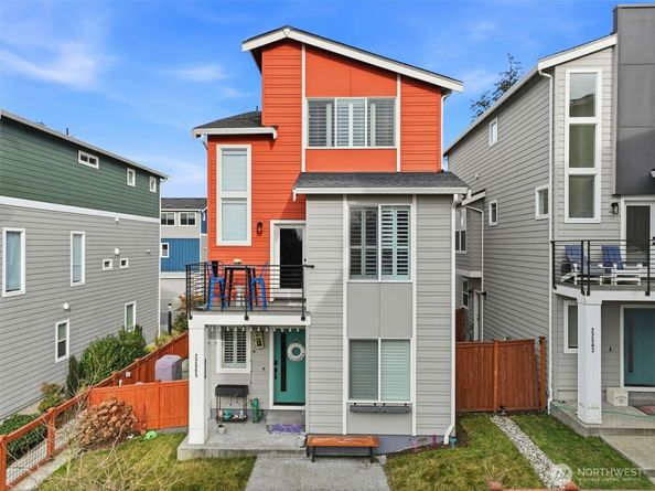 22505 70th Place W, Mountlake Terrace WA 98043