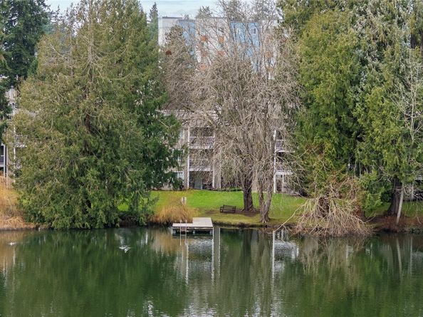 1144 N 198th Street E304, Shoreline WA 98133