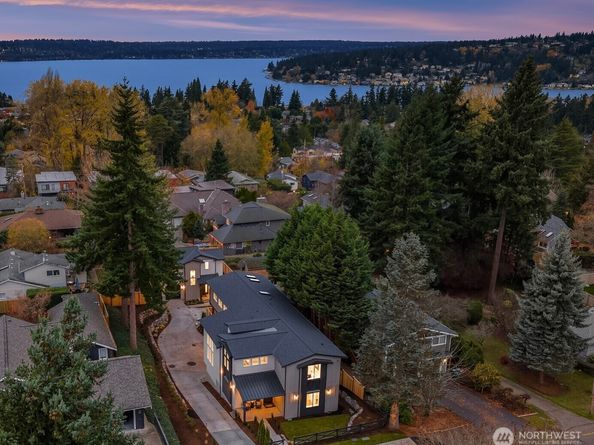 1813 3rd Street, Kirkland WA 98033