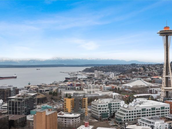 583 Battery Street 3103N, Seattle WA 98121