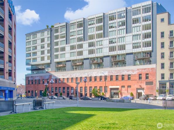 590 1st Avenue S 713, Seattle WA 98104