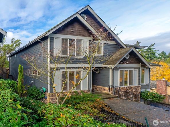 3723 Lincoln Court NE, Renton WA 98056
