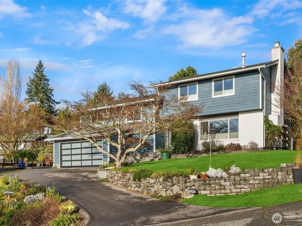 26468 Kingsview Loop NE, Kingston WA 98346