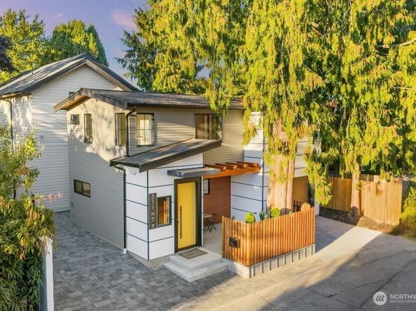 511 N 78th Street, Seattle WA 98103