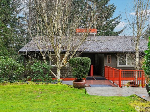 11060 NE 33rd Place E3, Bellevue WA 98004