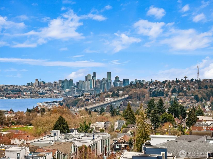 4309 Evanston Avenue N, Seattle WA 98103