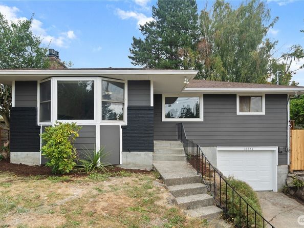 16624 3rd Avenue S, Burien WA 98148