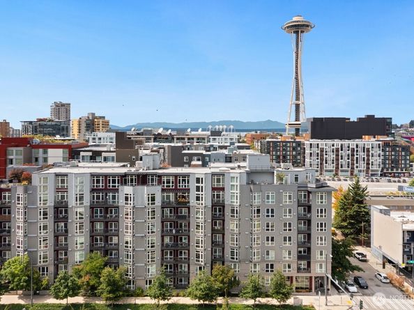 699 John Street 617, Seattle WA 98109