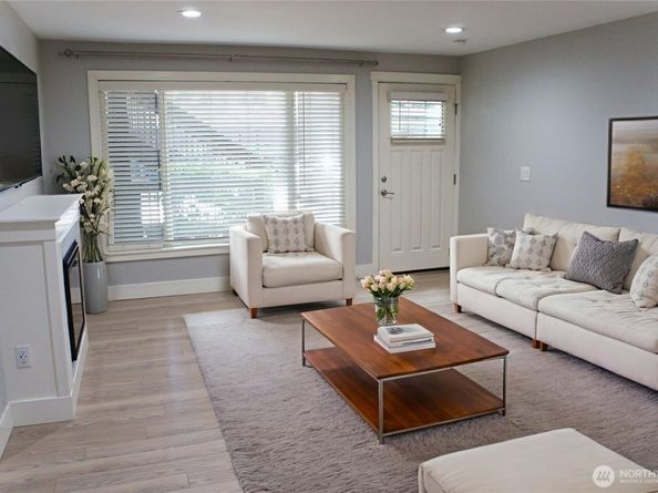 21305 48th Ave W B110, Mountlake Terrace WA 98043