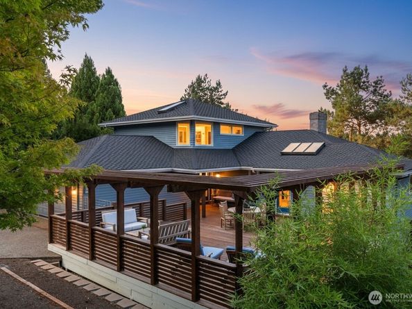 4660 NE 89th Street, Seattle WA 98115