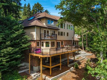 13710 41st Avenue NE